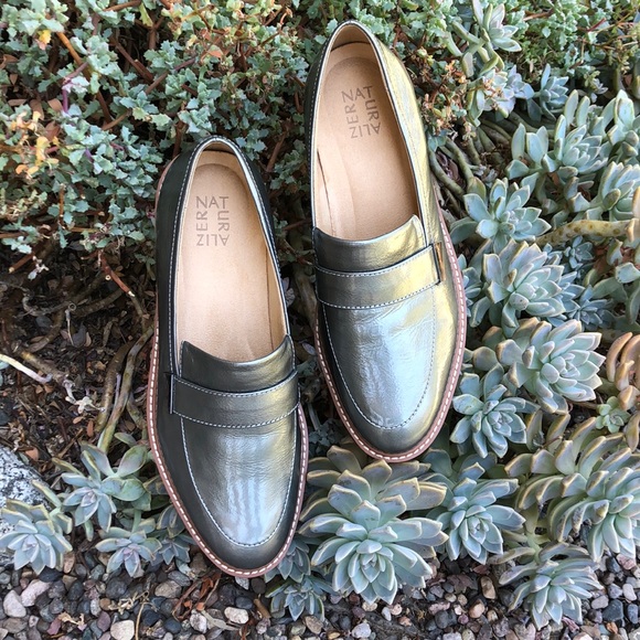 Nwot Naturalizer Adiline Pewter Loafer 